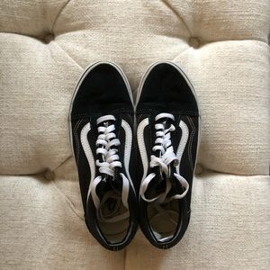 Black vans